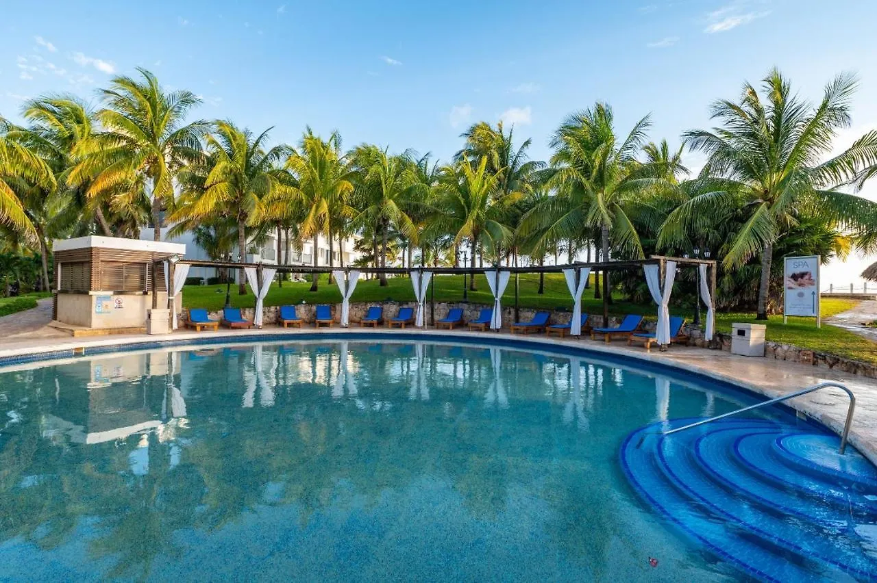 Hotel Dos Playas Faranda Cancun location